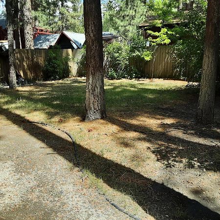 Bearadise - Prime Location For A Family Getaway In The Winter Or Summer Big Bear City Exterior foto